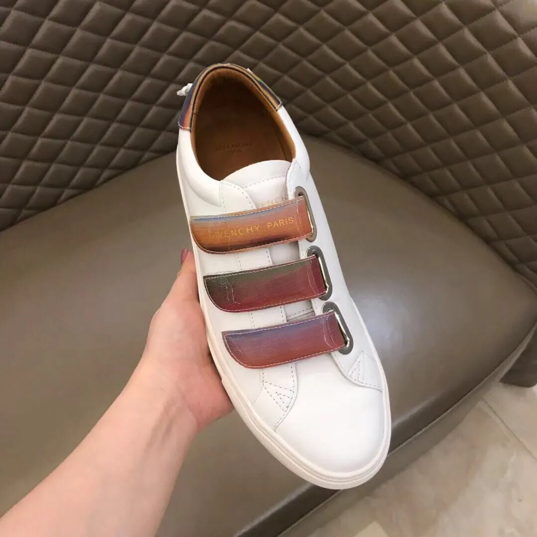 👟👟Ex-factory price 480👟👟 "Glvenc*y" new men's casual shoes, synchronized with counters in 2019. Original factory configuration, original customized cowhide imported from Italy, fully imported original sheepskin lining sheepskin pads, soles: original soles specially provided by the original factory are super comfortable, original factory follow-up goods, 🇫🇷🇫🇷high quality, you can enter and exit the counter at will, welcome to compare and correct size 38-44
